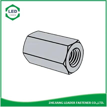 What are the key dimensions and tolerances specified for rod coupling nuts in this standard?